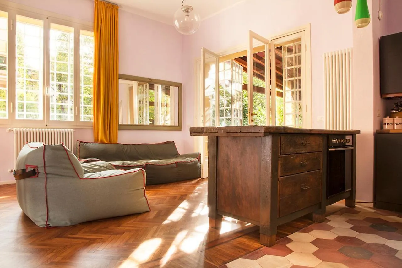Apartment Ferienwohnung Urban Jungle Bologna